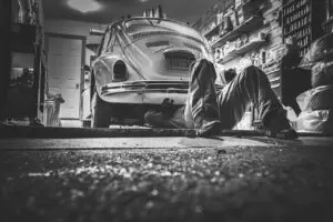 man, car, repair, car repair, car workshop, repair shop, repairs, garage, mechanic, car wallpapers, vw beetle, volkswagen, beetle, automotive, workshop, tools, supplies, monochrome, black and white, car, car, car, car, car, garage, mechanic, mechanic